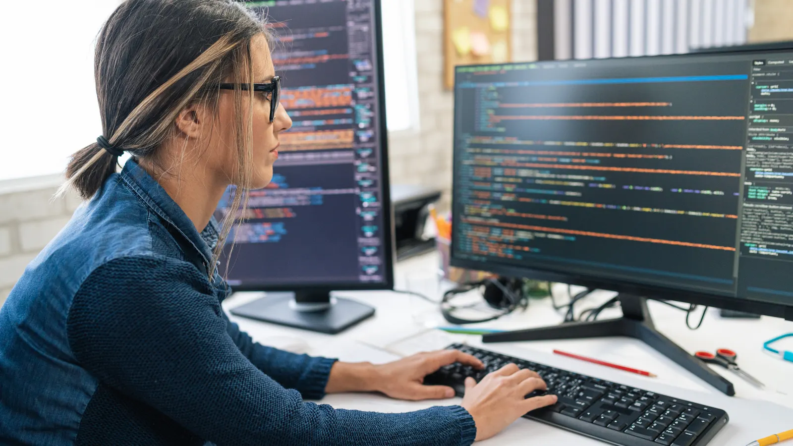 Tech Job Postings Surge, Yet Just 1 in 7 IT Professionals Feel Positive About Hiring Amid Unrealistic Expectations